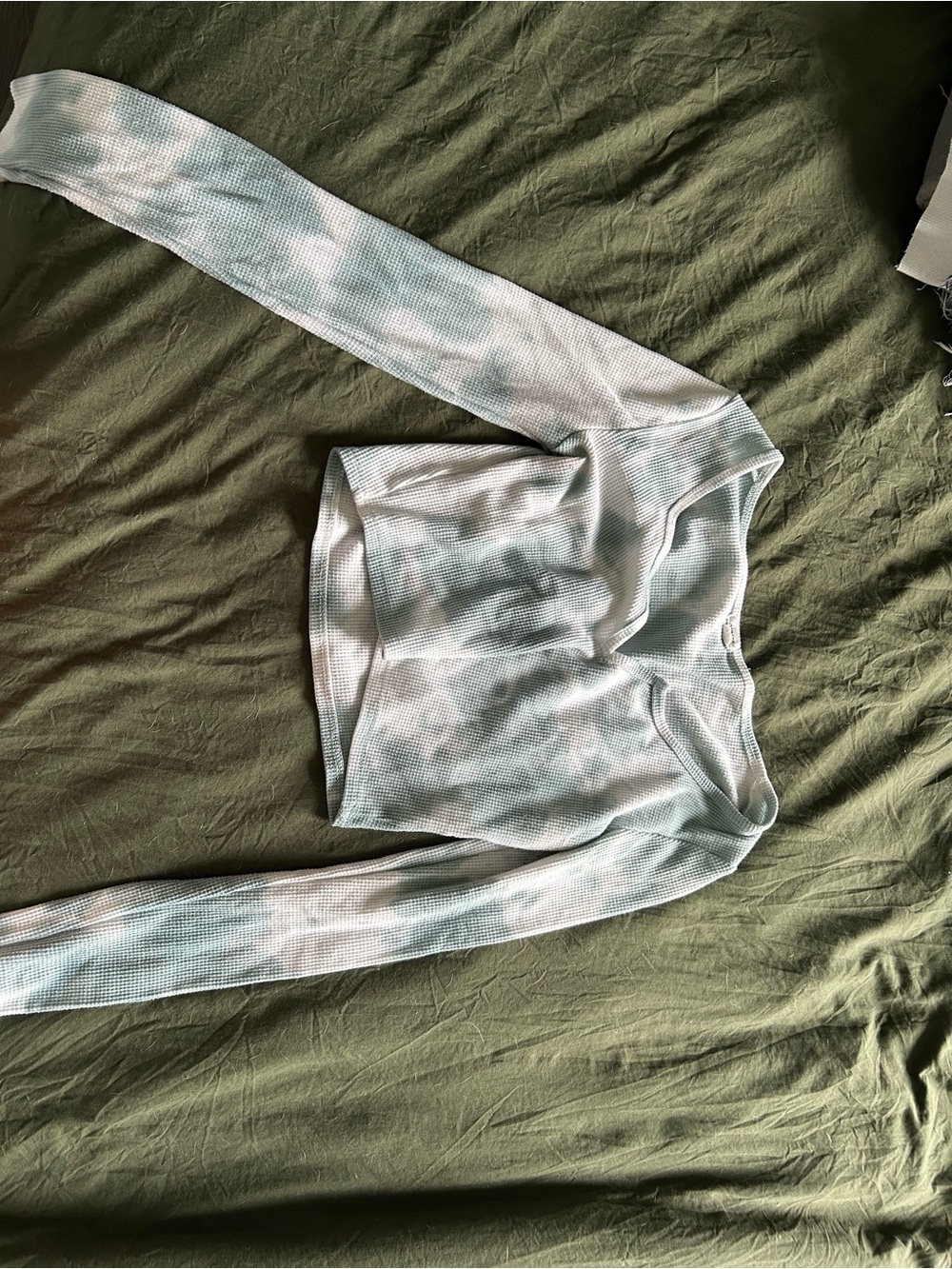 Garage Long Sleeve Ribbed Crop Top - Pale Blue